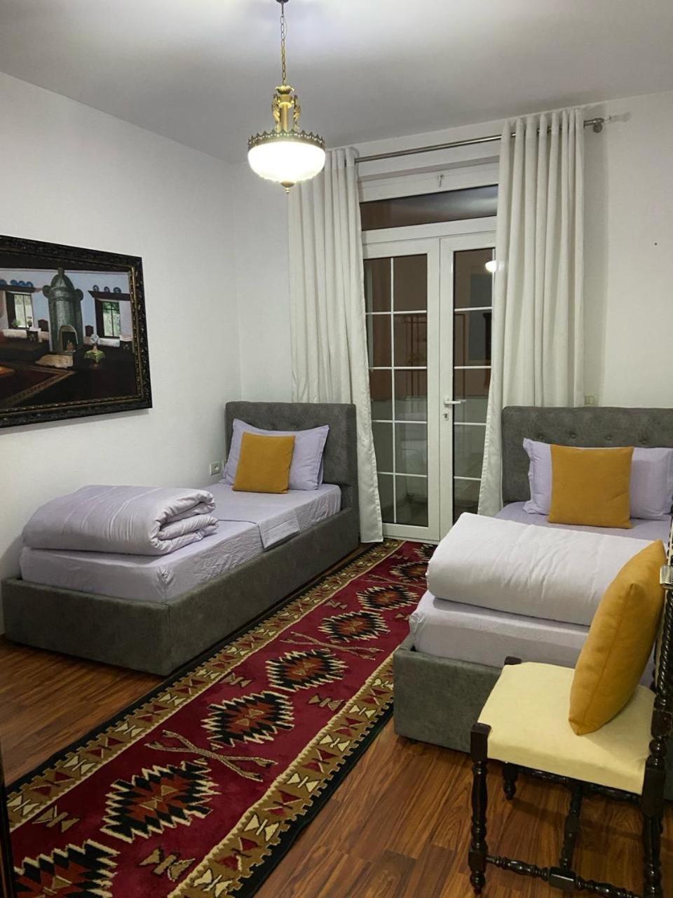 North Star Hostel Shkoder Exterior photo