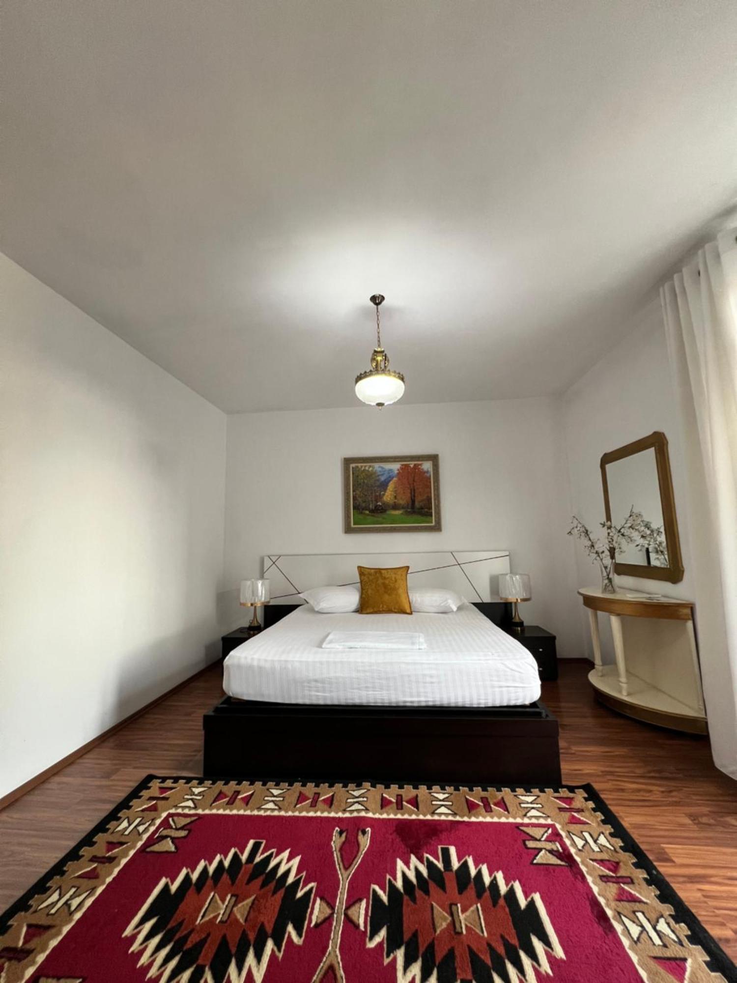 North Star Hostel Shkoder Exterior photo